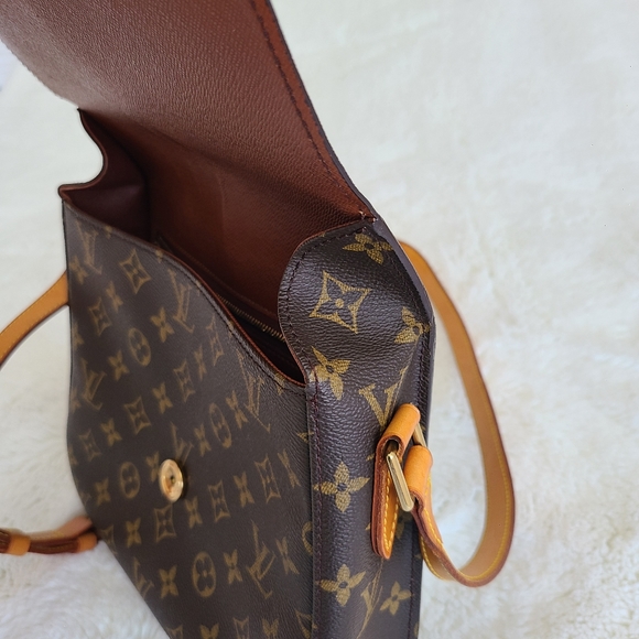Louis Vuitton St Cloud - Picture 5 of 16
